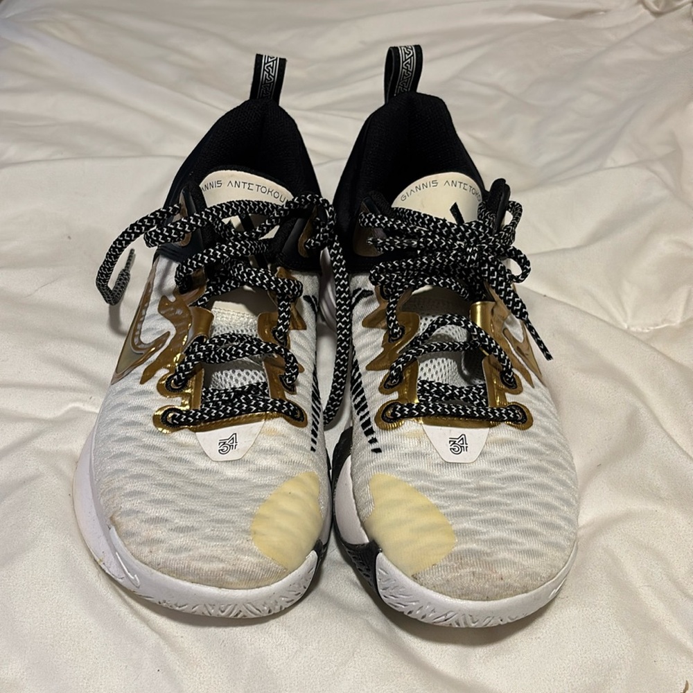 worn a couple of times just sitting in closet